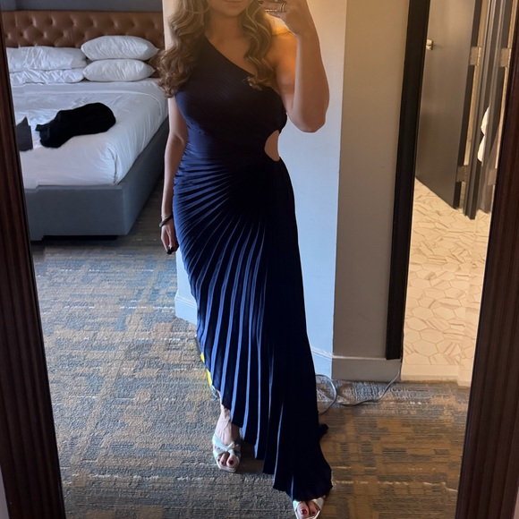 A.L.C. Delfina Asymmetrical Pleated Dress in Navy - Picture 9 of 11